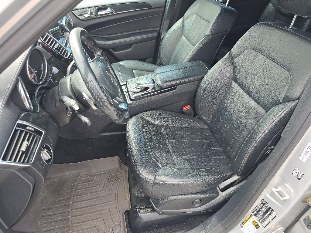 Used 2017 Mercedes-Benz GLS 450 4MATIC image 21