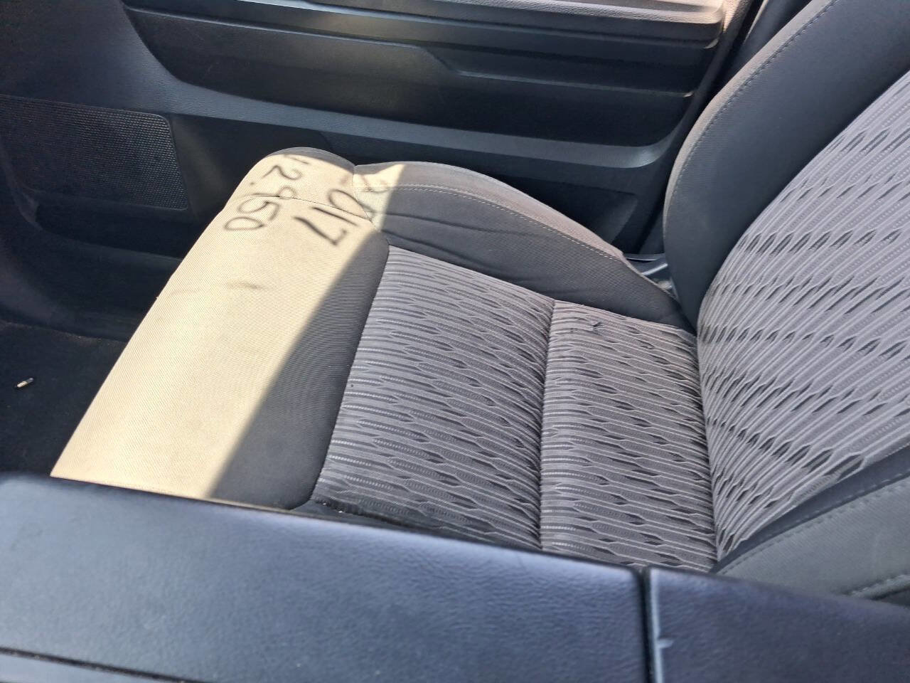 Used 2017 Toyota Tundra SR RWD image 13