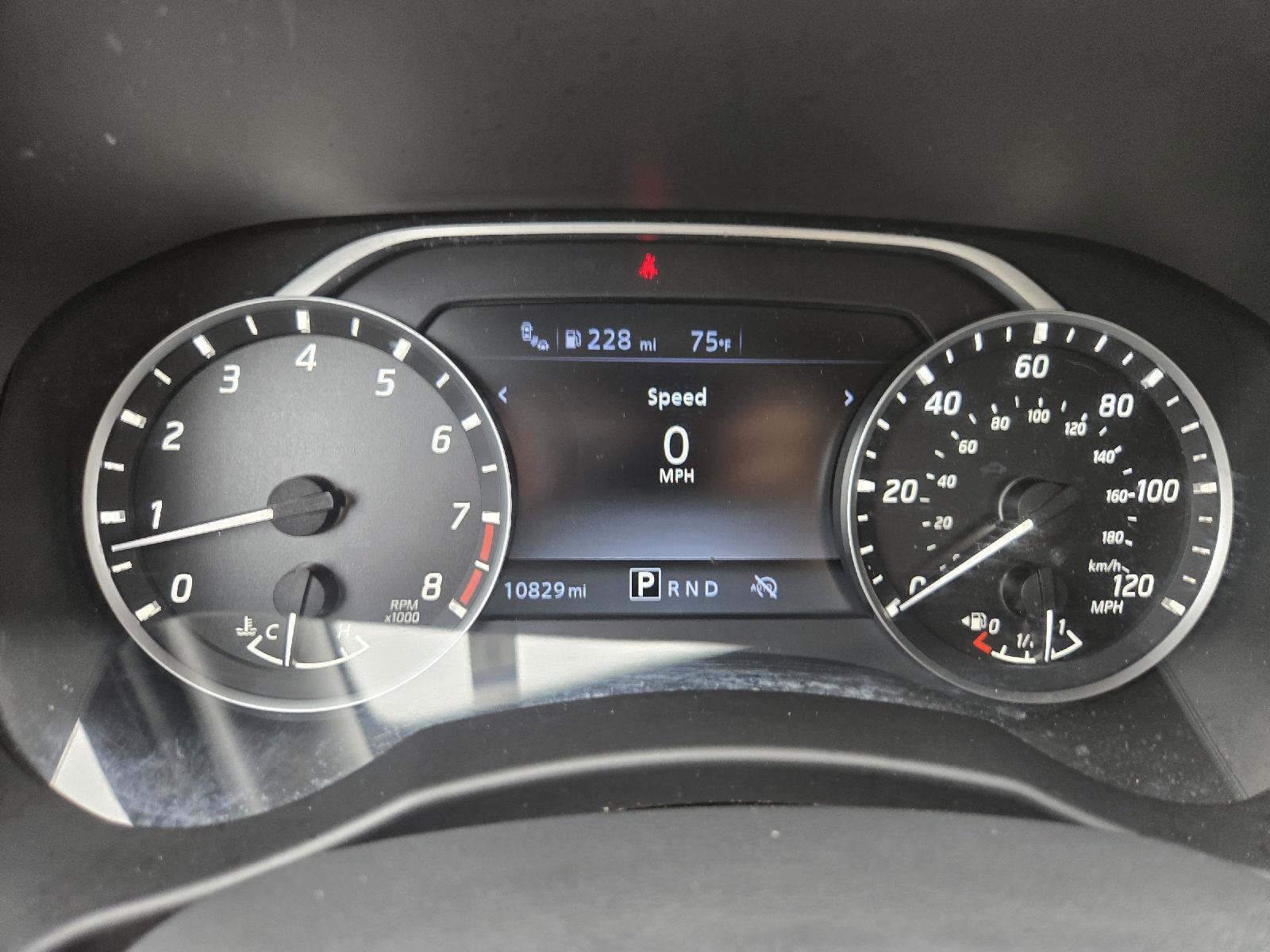 Used 2025 Nissan Frontier SV w/ SV Convenience Package RWD image 17