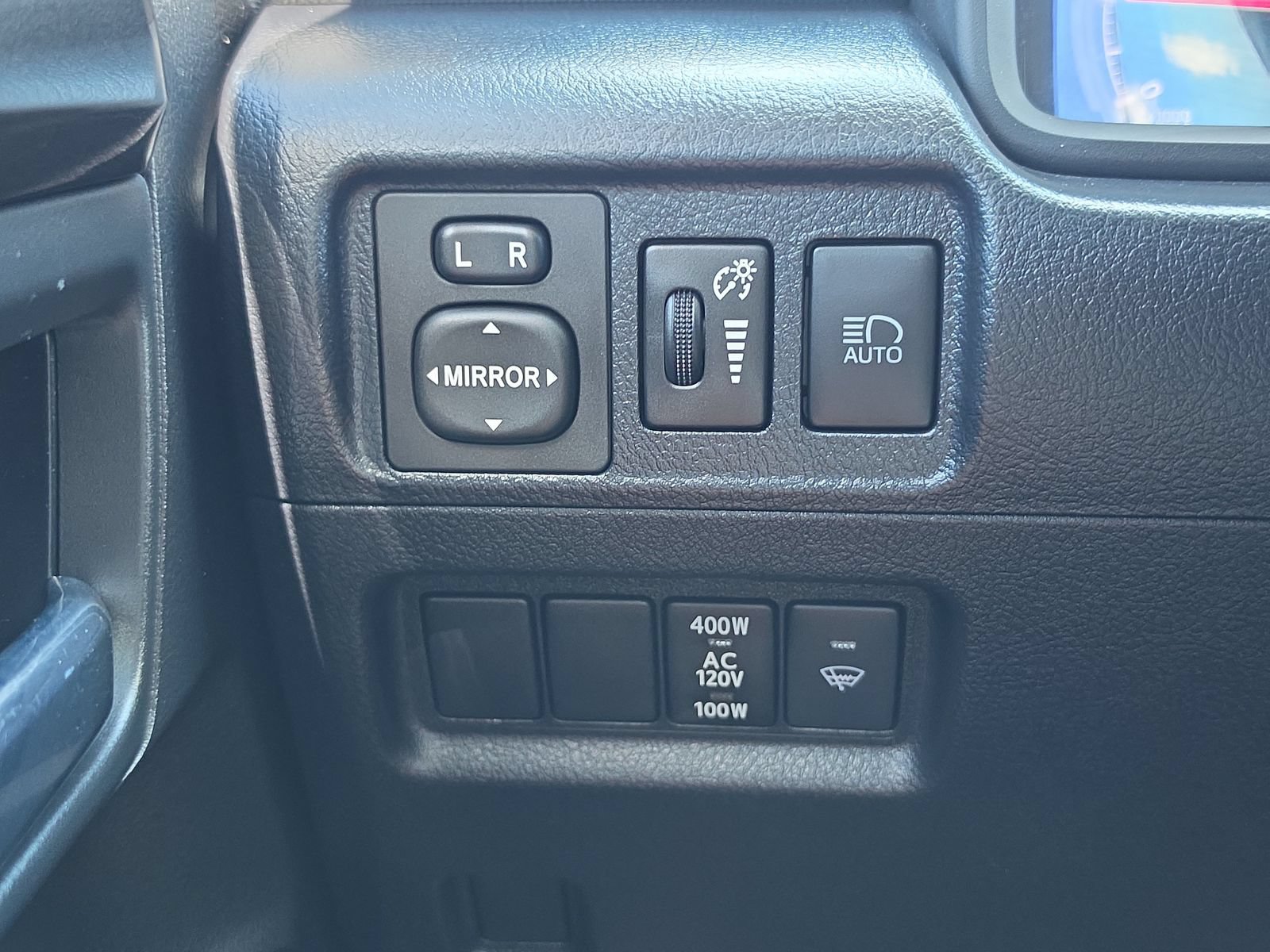 Used 2023 Toyota 4Runner TRD Off-Road Premium w/ Moonroof Package AWD/4WD image 23