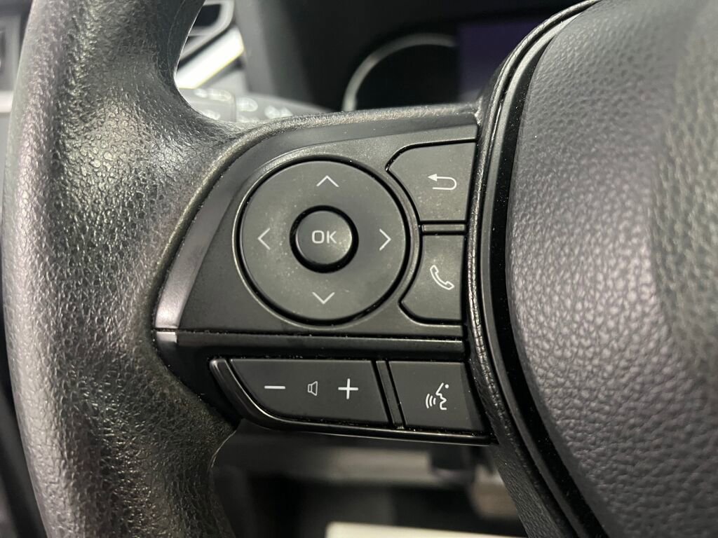 Used 2024 Toyota RAV4 XLE image 11