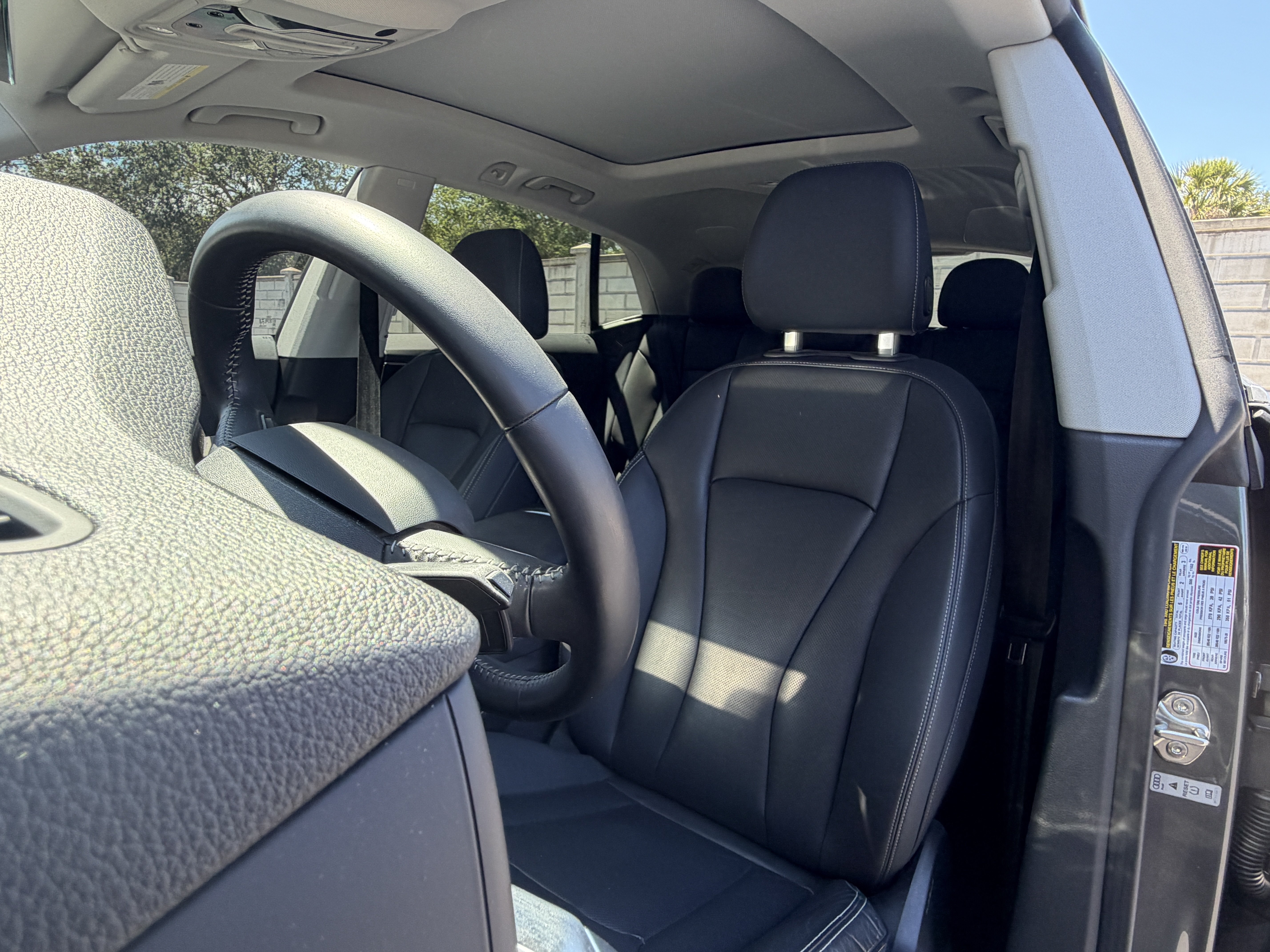 Used 2019 Audi Q8 Premium Plus AWD/4WD image 5