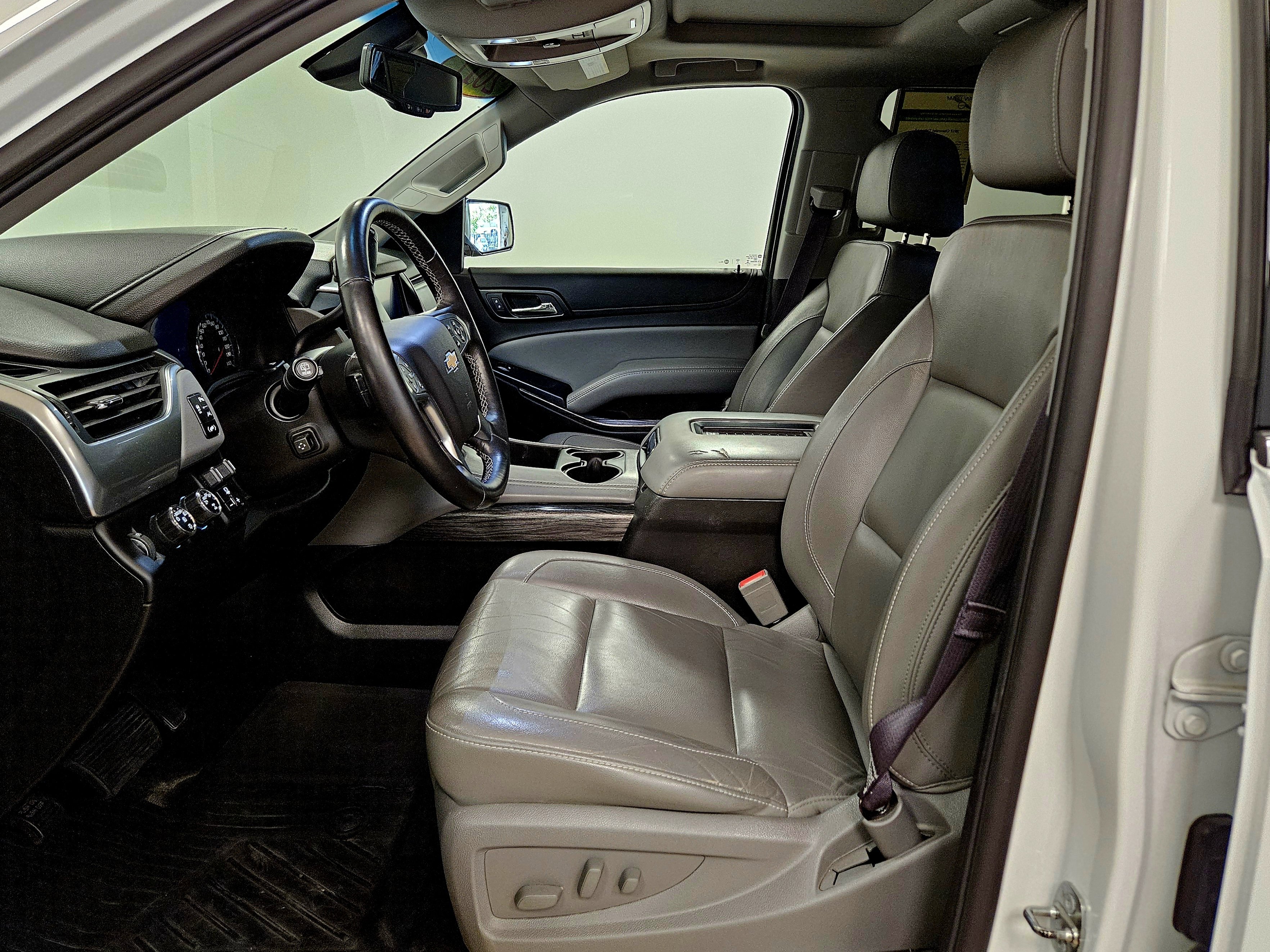 Used 2017 Chevrolet Tahoe LT AWD/4WD image 8