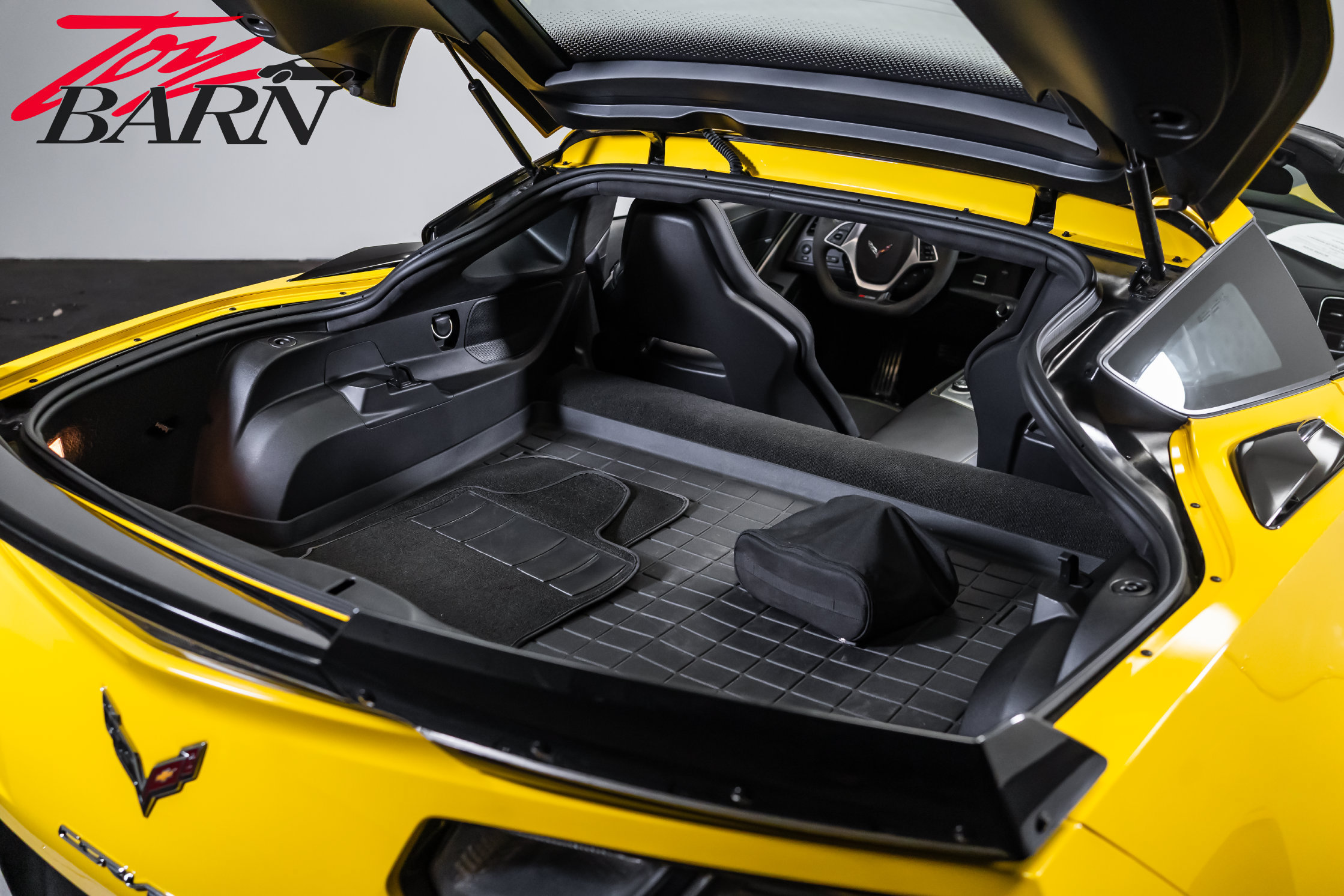 Used 2016 Chevrolet Corvette Z06 w/ 3LZ Preferred Equipment Group RWD image 56