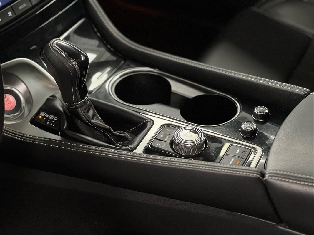 Used 2018 Nissan Maxima Platinum image 36