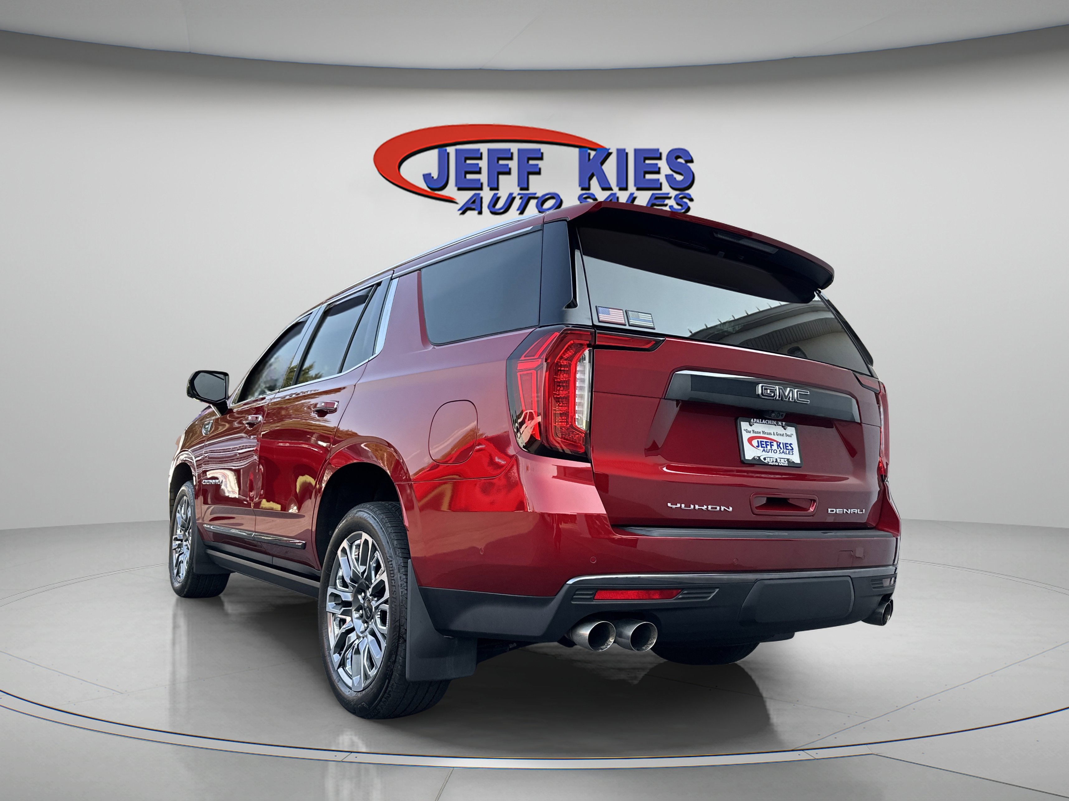 Used 2024 GMC Yukon Denali Ultimate image 3