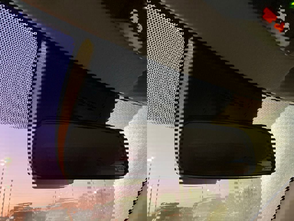 Used 2026 Toyota Corolla Cross L image 24