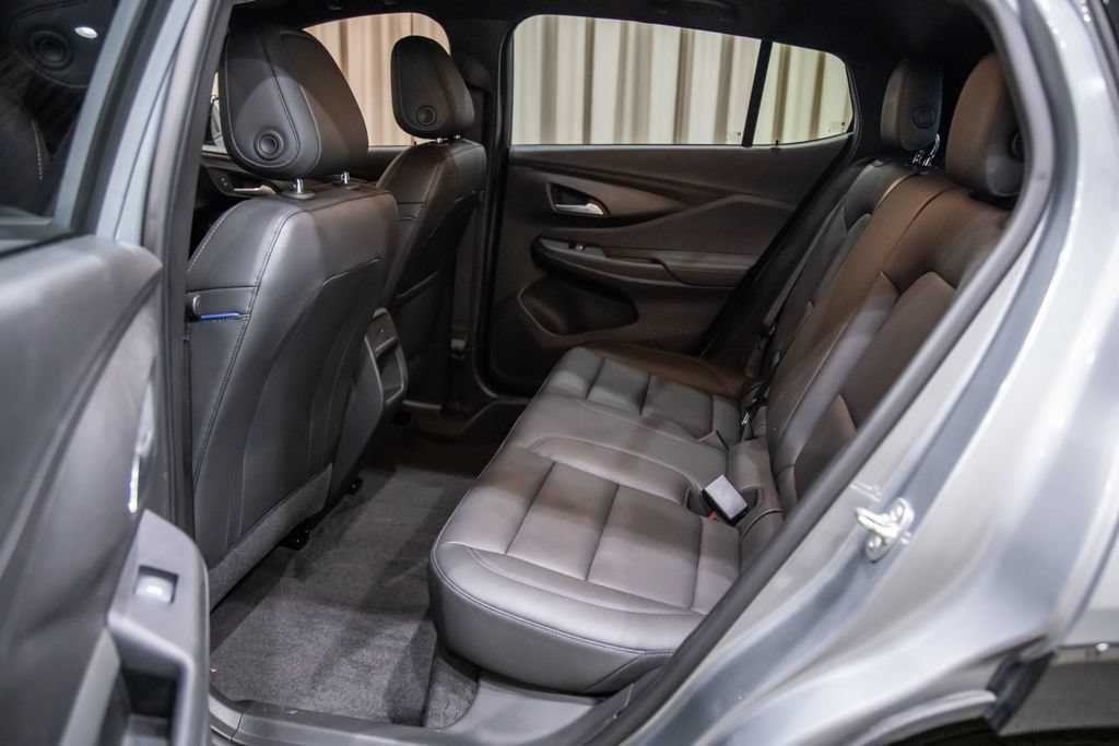 Used 2025 Buick Envista Sport Touring w/ Convenience I Package FWD image 12