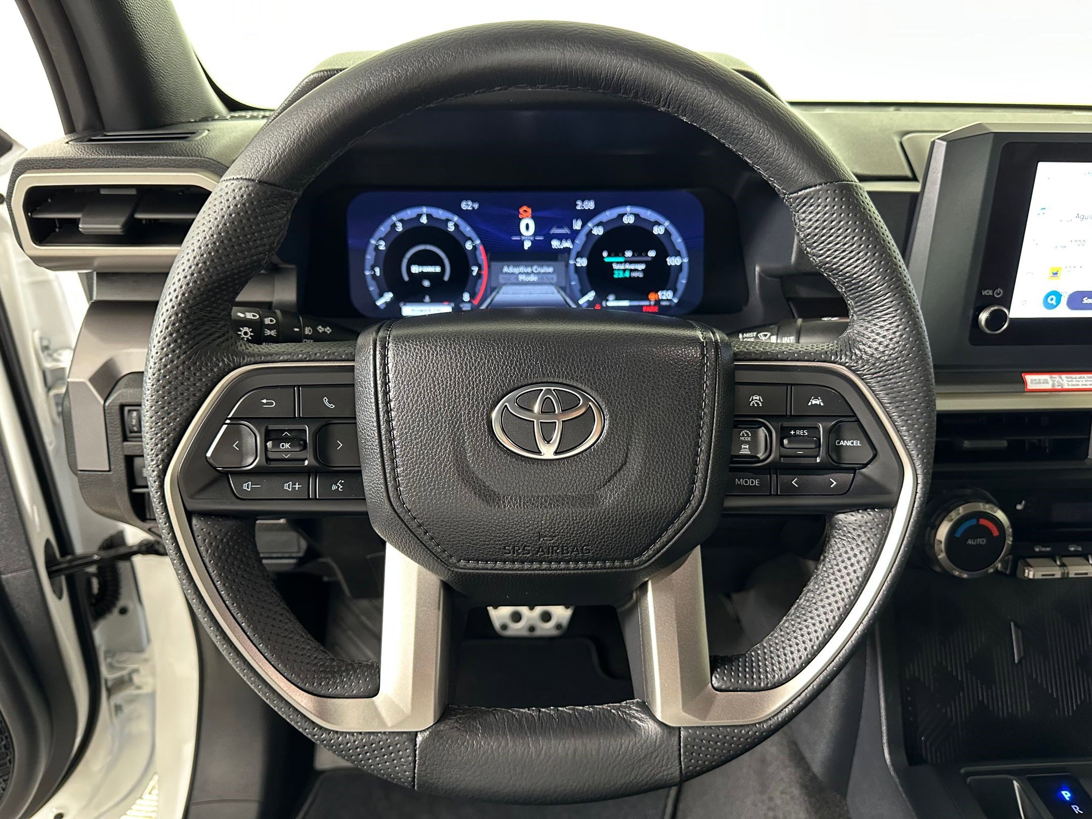 Used 2025 Toyota Tacoma TRD Sport AWD/4WD image 14