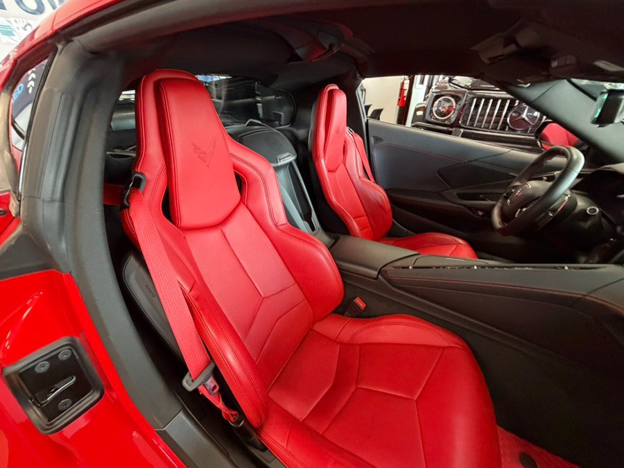 Used 2024 Chevrolet Corvette Stingray Coupe RWD image 44