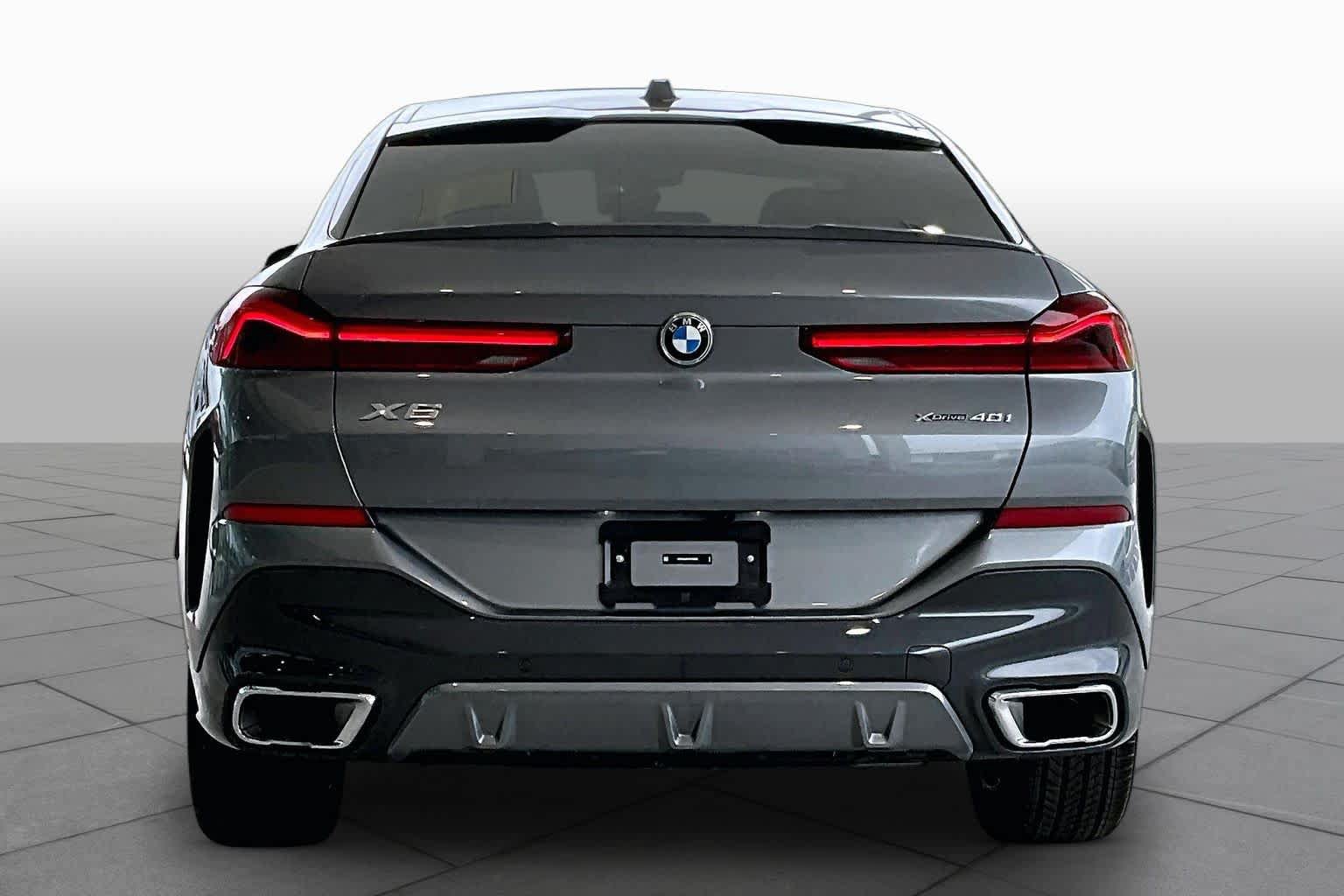 Certified 2026 BMW X6 xDrive40i AWD/4WD image 4