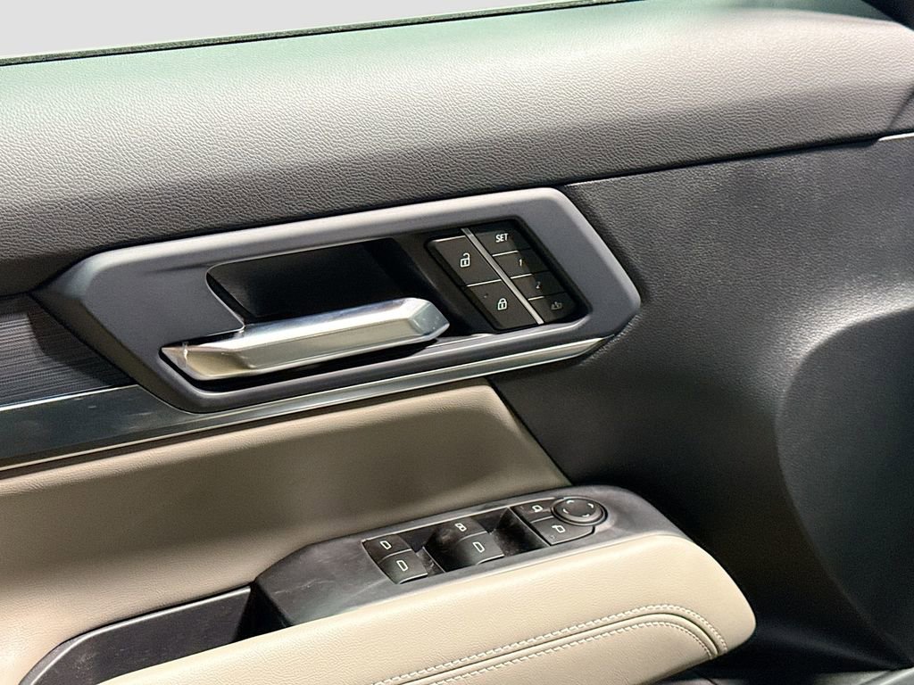 New 2026 GMC Terrain Elevation w/ Elevation Premium Package image 18