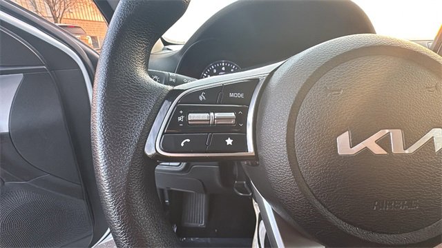 Used 2024 Kia Forte LXS image 13