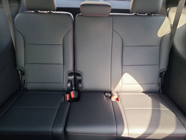 New 2026 Chevrolet Traverse Z71 w/ Enhanced Driving Package image 12