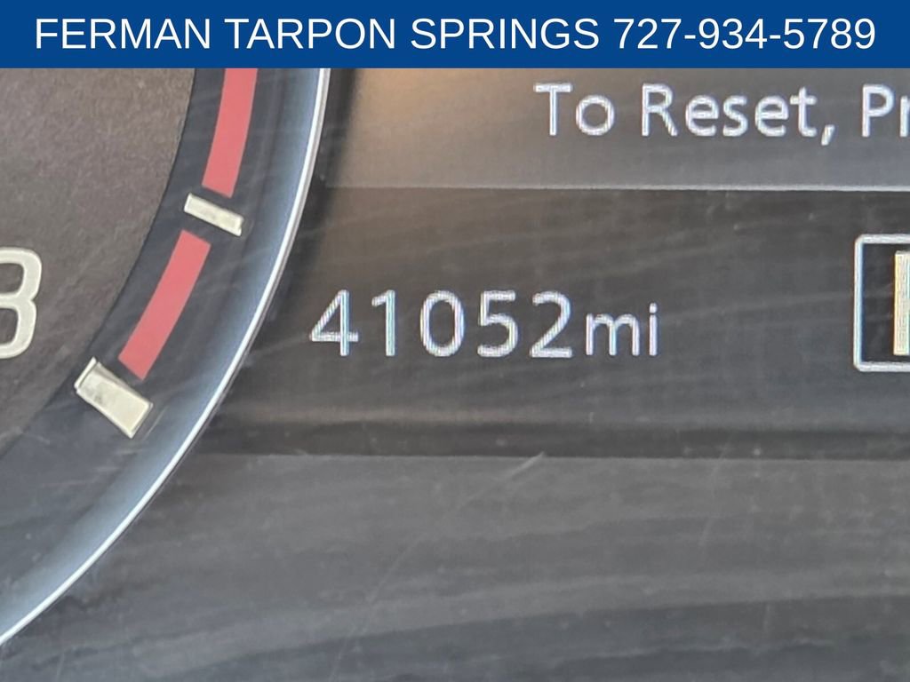 Used 2023 Nissan Frontier SV image 32