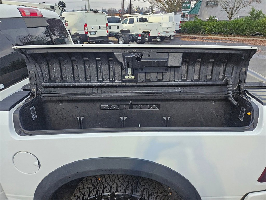 Used 2018 RAM 1500 Sport image 31