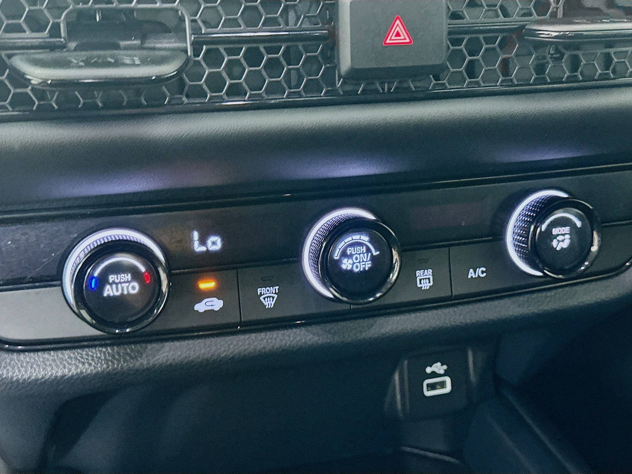 Certified 2023 Honda HR-V LX image 12