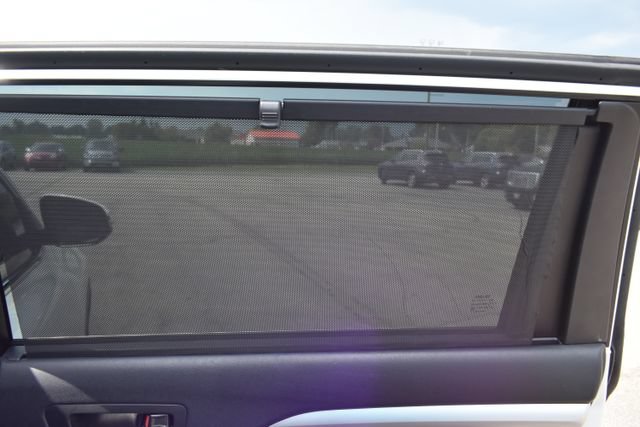 Used 2015 Toyota Highlander XLE AWD/4WD image 45