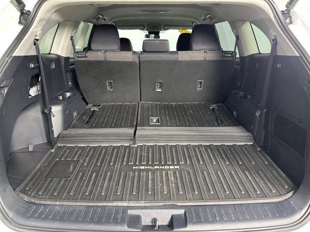 Certified 2023 Toyota Highlander LE image 29