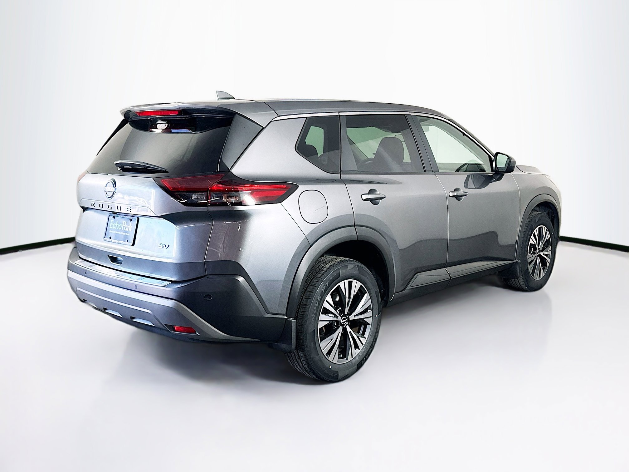 Used 2023 Nissan Rogue SV FWD image 9