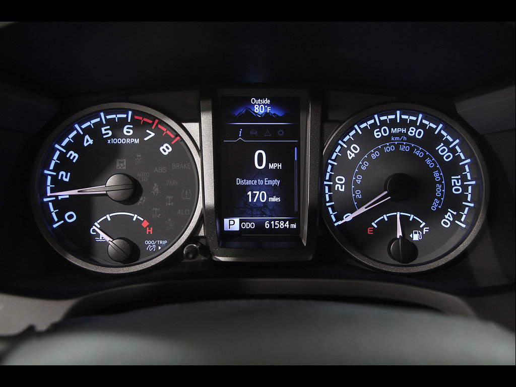 Used 2023 Toyota Tacoma TRD Off-Road AWD/4WD image 8