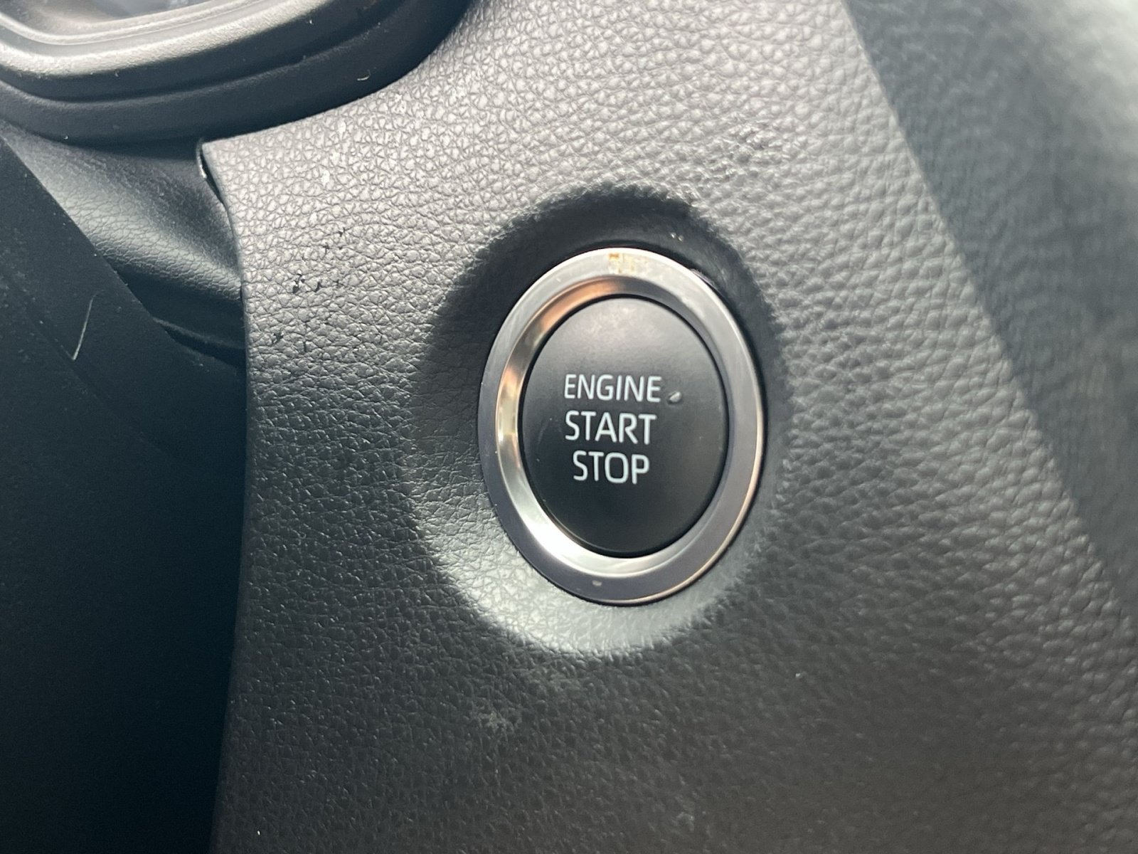 Used 2026 Toyota Corolla SE FWD image 29