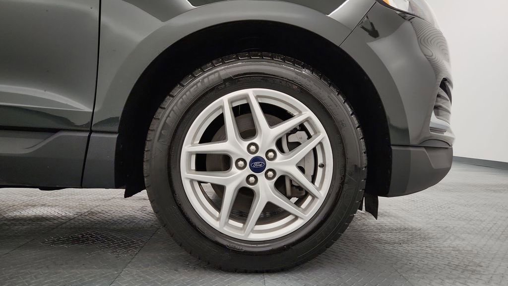 Certified 2022 Ford Edge SEL AWD/4WD image 12