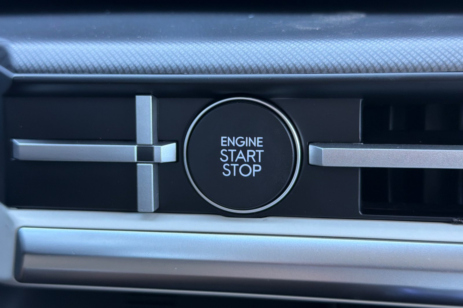 New 2026 Hyundai Santa Fe SE FWD image 22