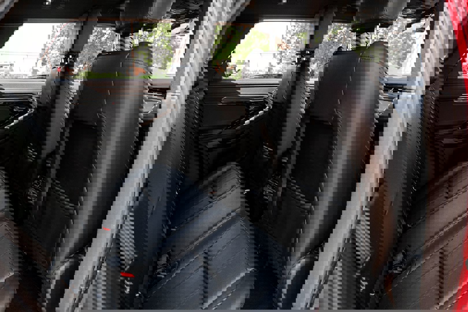 Used 2021 Land Rover Range Rover Evoque R-Dynamic S image 31