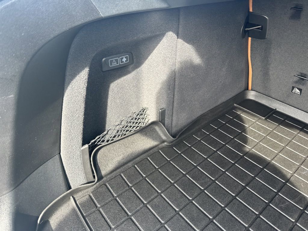 Used 2024 BMW X4 M40i w/ Premium Package image 30