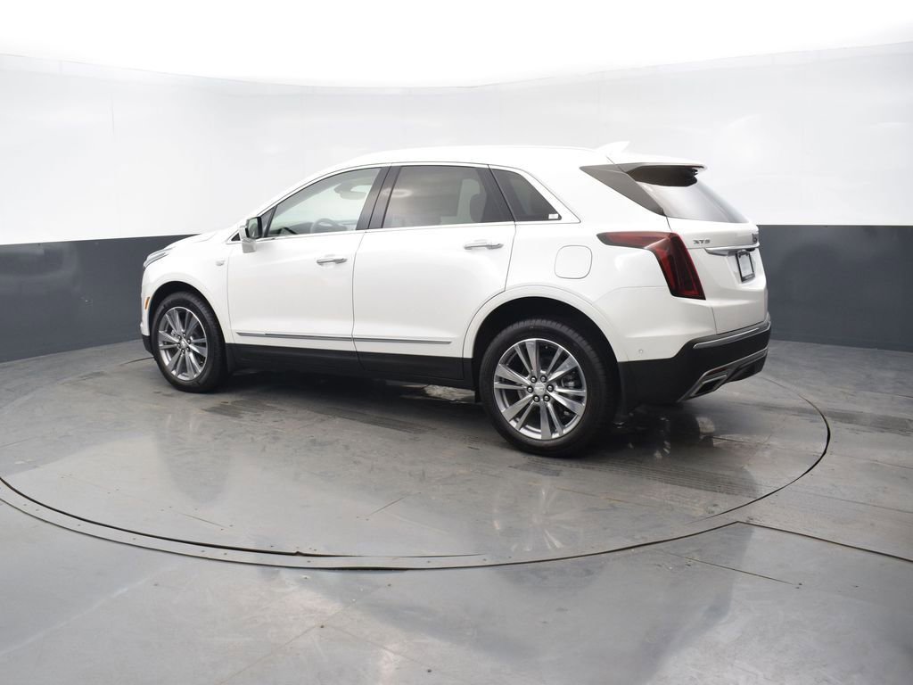 New 2026 Cadillac XT5 Premium Luxury w/ Driver Assist Package FWD image 3