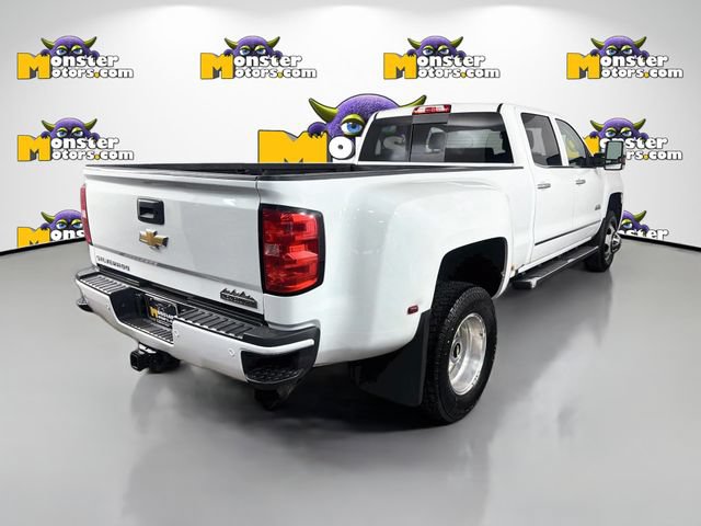 Used 2019 Chevrolet Silverado 3500 High Country AWD/4WD image 5