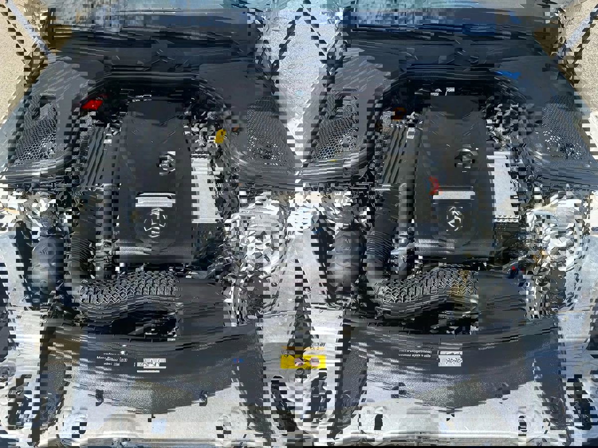 Used 2018 Mercedes-Benz E 300 w/ AMG Line Exterior image 18