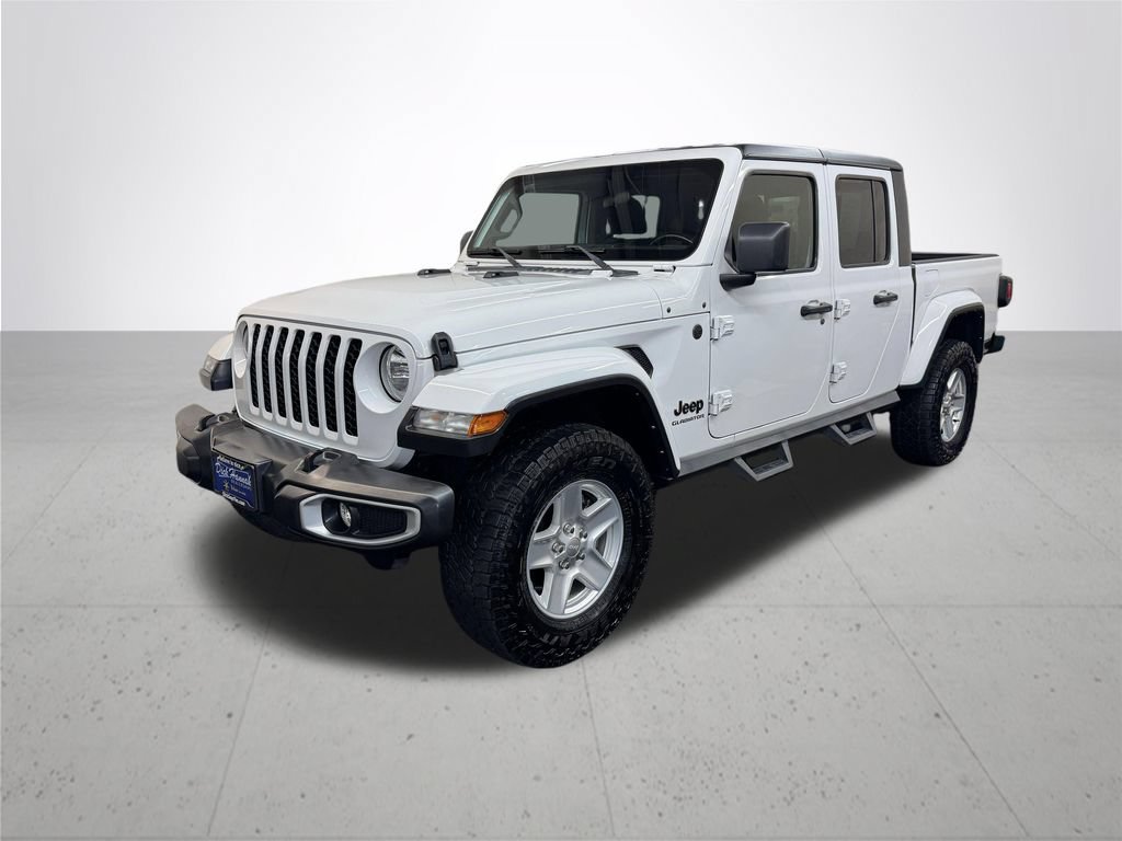 Used 2022 Jeep Gladiator Sport AWD/4WD image 2