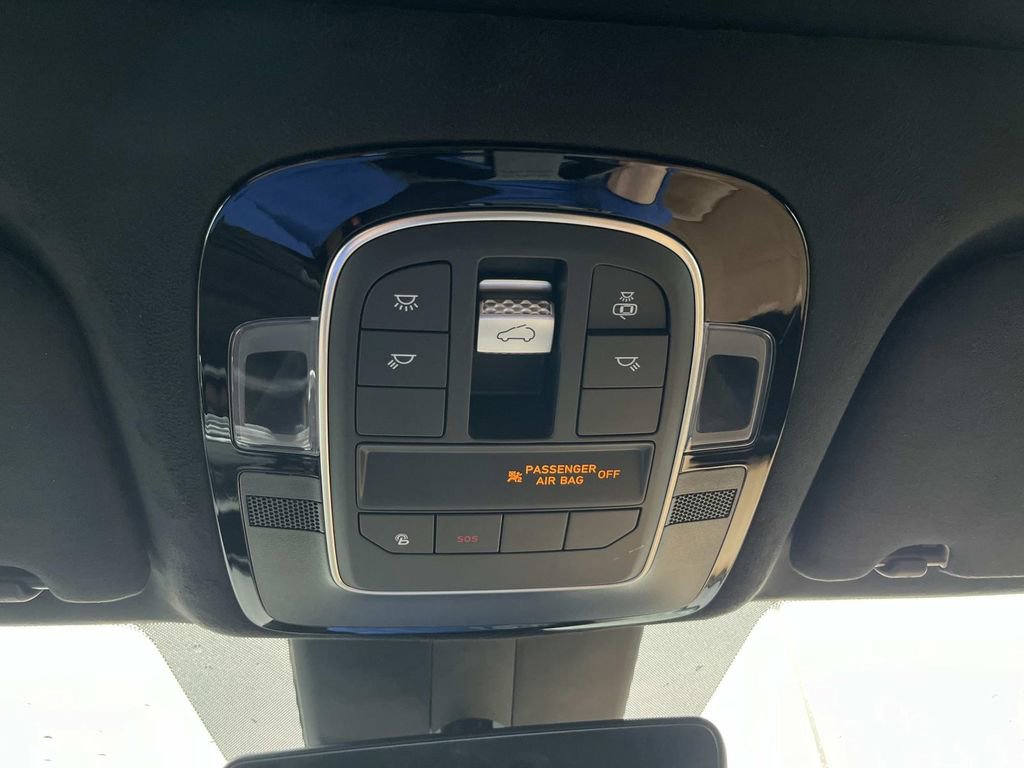 Used 2022 Hyundai Santa Fe Calligraphy image 37