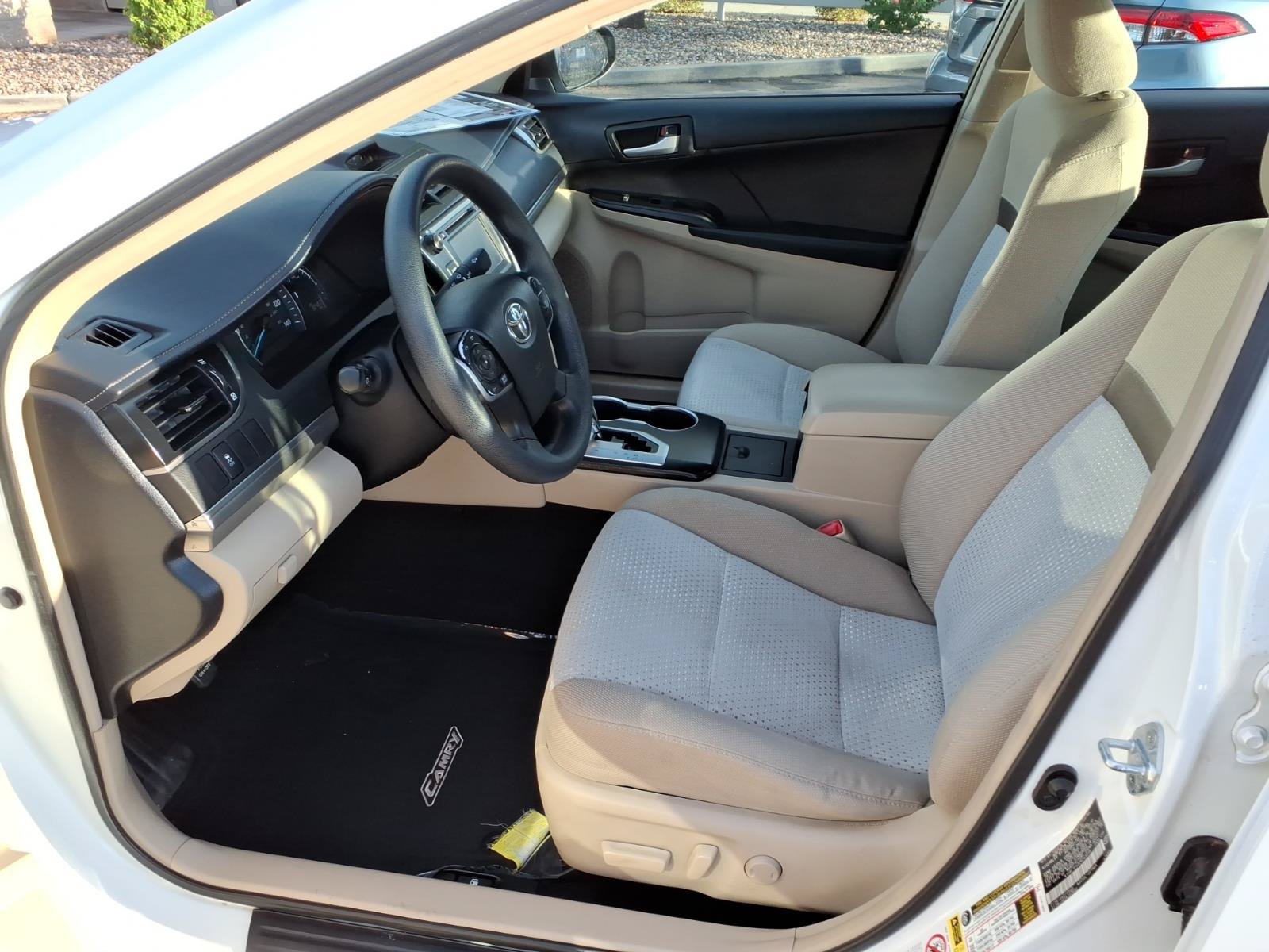 Used 2012 Toyota Camry LE FWD image 15