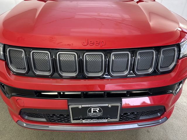 Used 2022 Jeep Compass Limited AWD/4WD image 25