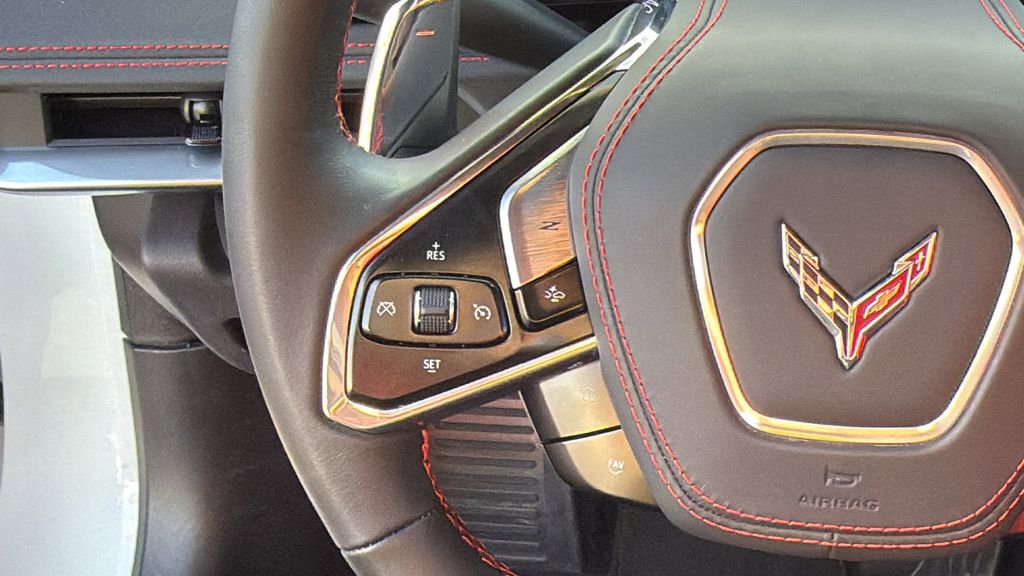 Used 2025 Chevrolet Corvette Stingray Convertible w/ 1LT image 19