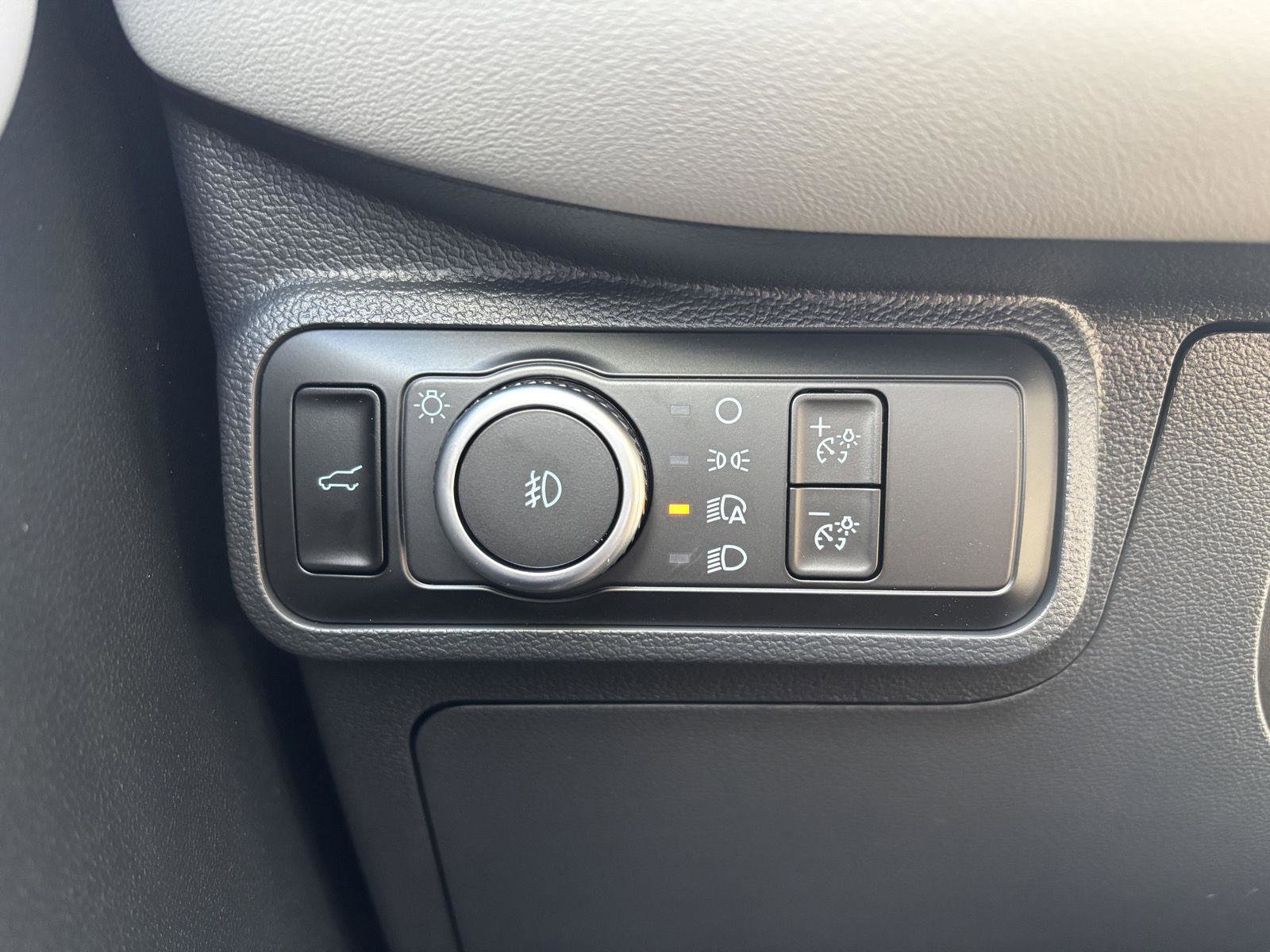 New 2026 Ford Explorer Active image 29