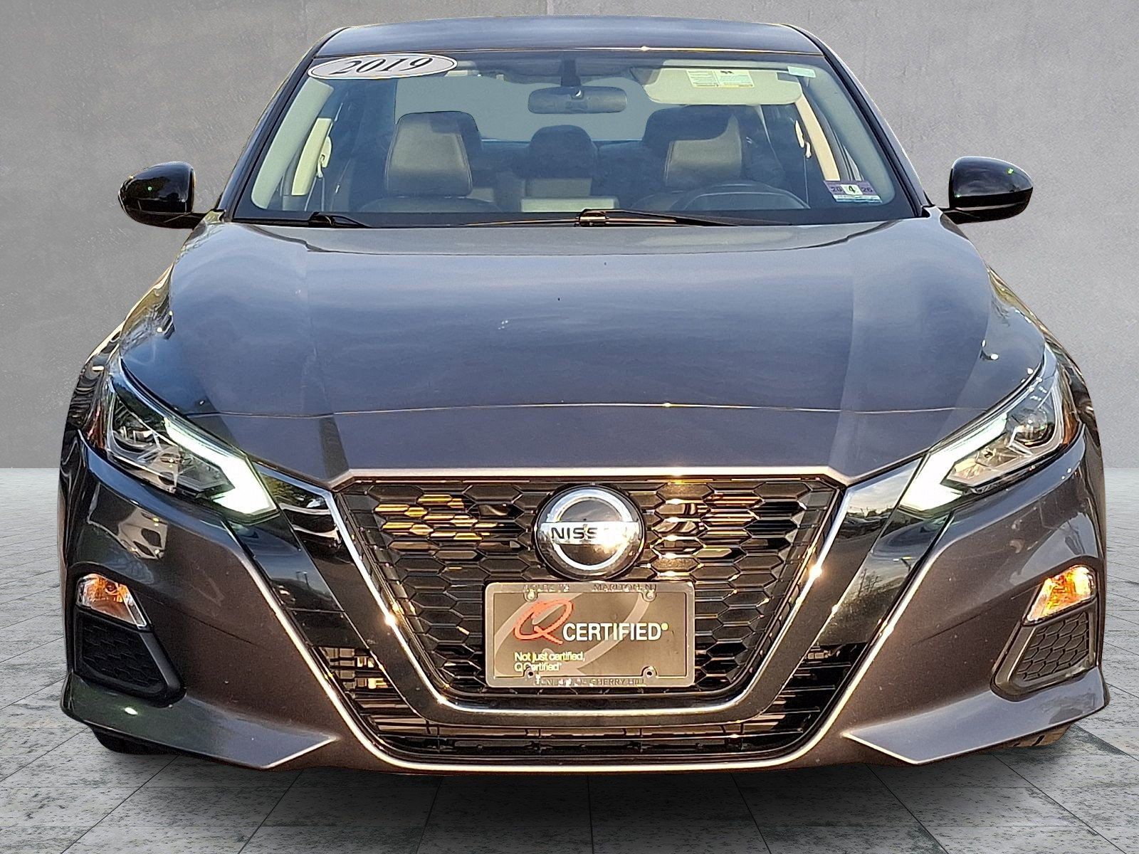 Used 2019 Nissan Altima 2.5 SR FWD image 2