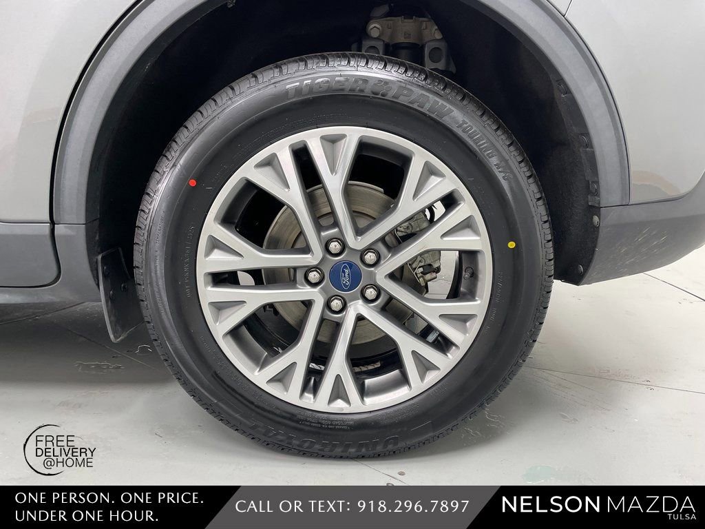 Used 2021 Ford Escape SEL image 12