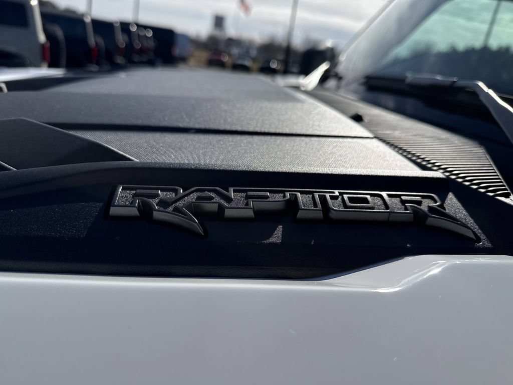 New 2025 Ford Bronco Raptor w/ Interior Carbon Fiber Pack AWD/4WD image 12