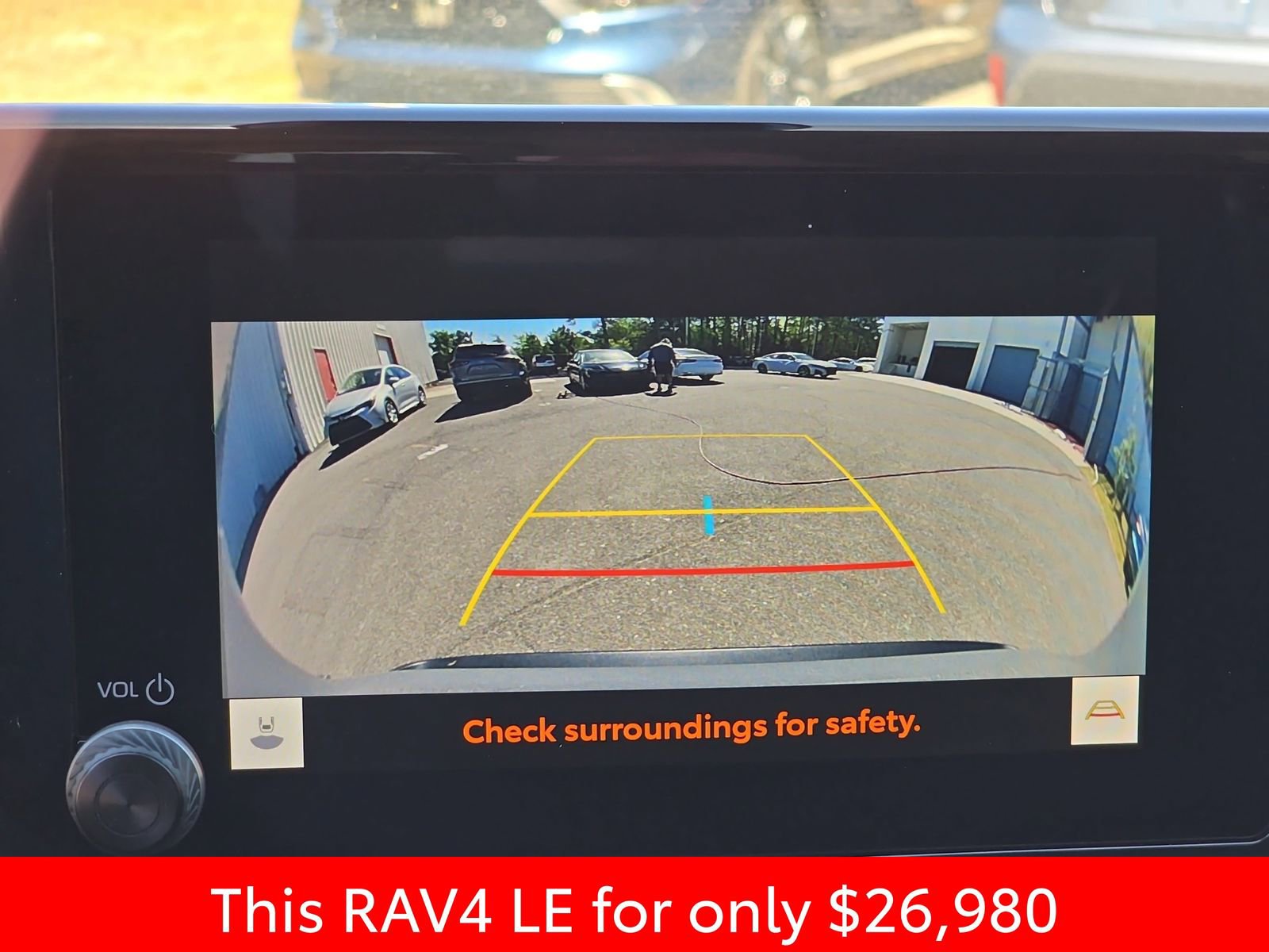 Used 2023 Toyota RAV4 LE FWD image 28