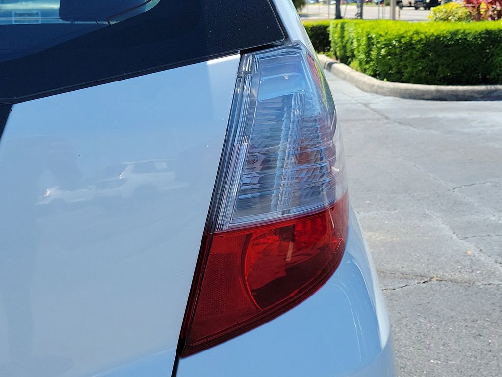 Used 2012 Honda Fit Sport image 30