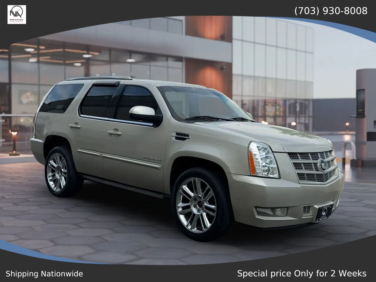 Used 2013 Cadillac Escalade Premium AWD/4WD image 2
