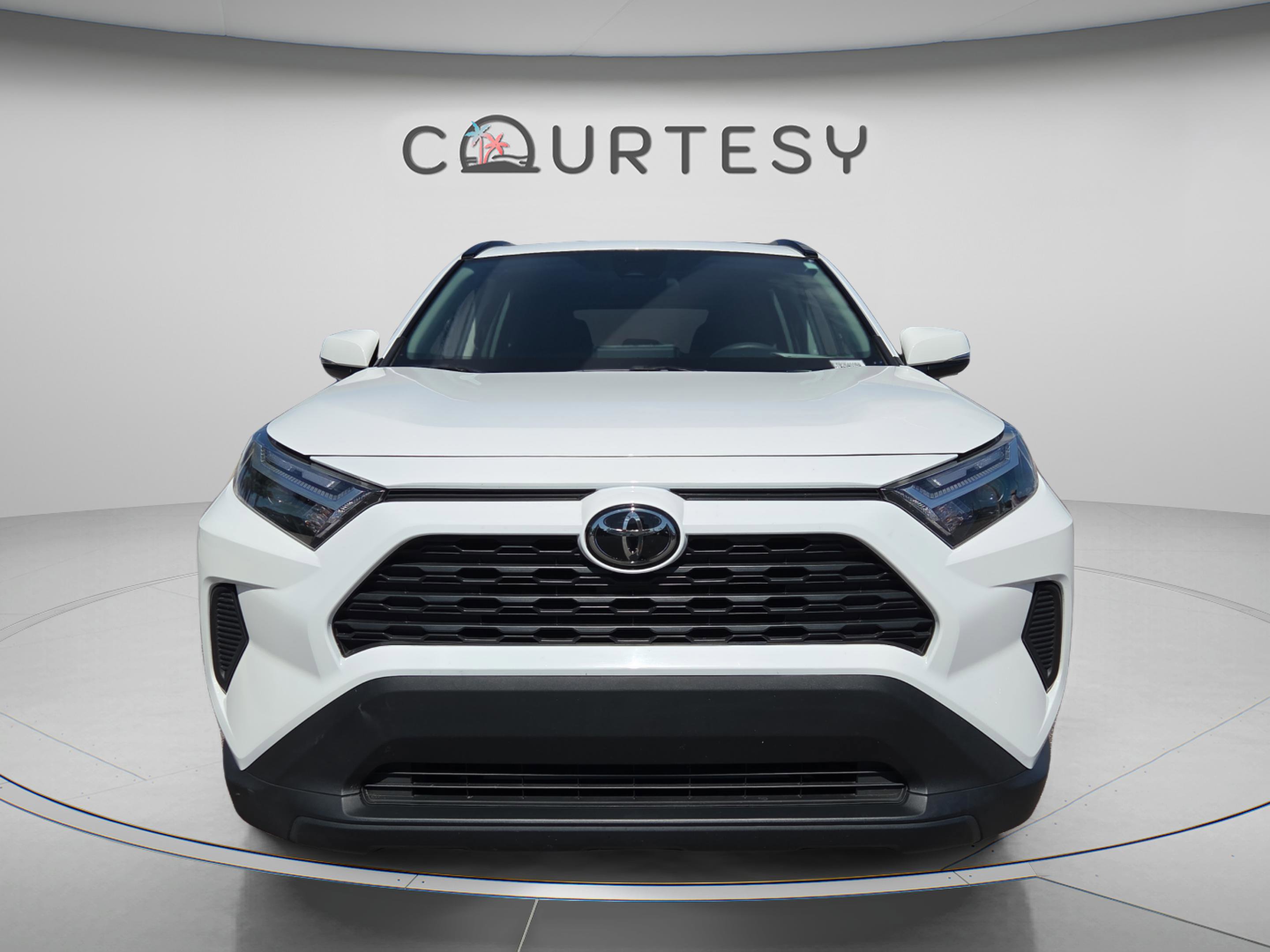 Certified 2024 Toyota RAV4 XLE w/ Convenience Package FWD image 8