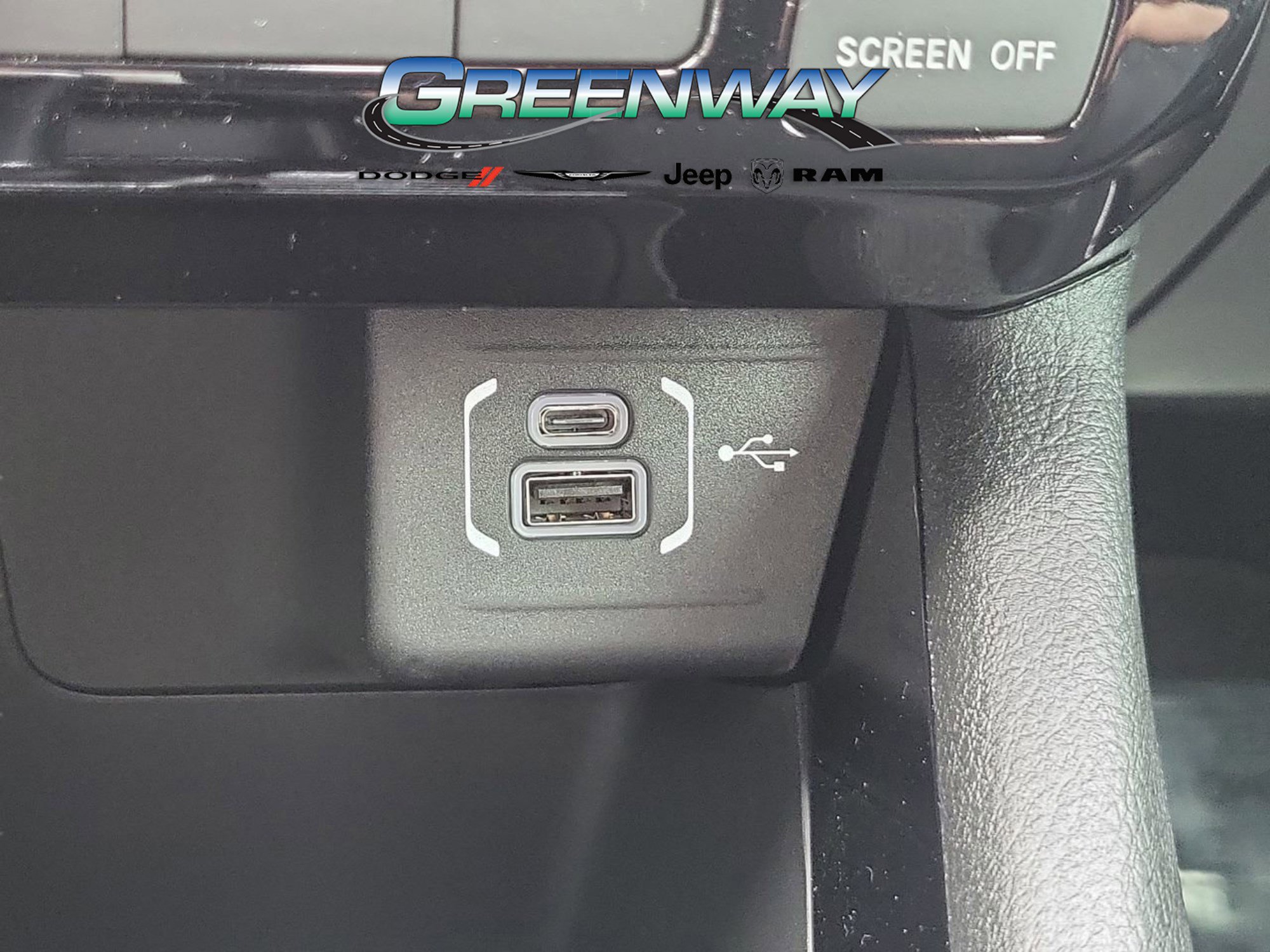 New 2026 Jeep Compass Latitude image 20