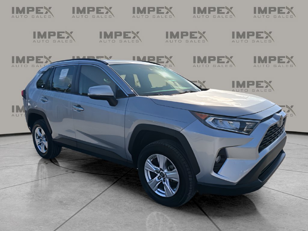Used 2019 Toyota RAV4 XLE FWD image 7