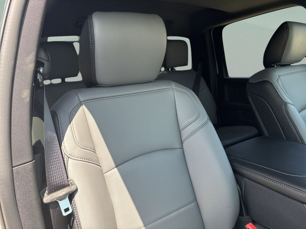 New 2026 RAM 3500 Tradesman AWD/4WD image 42