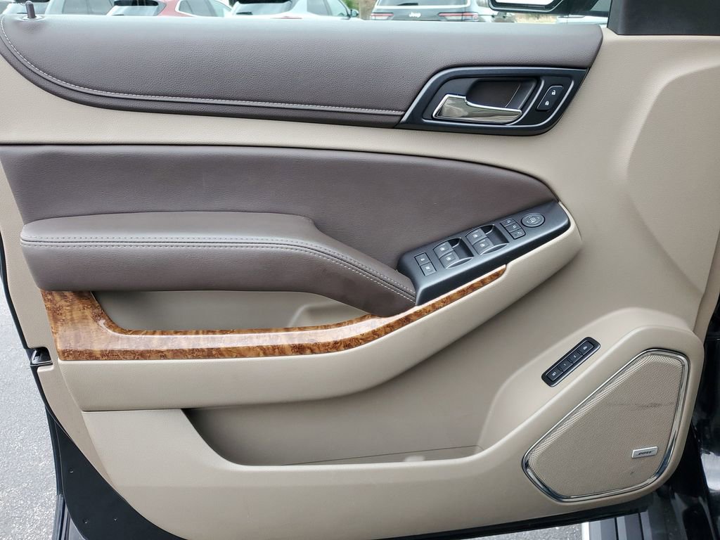 Used 2019 Chevrolet Suburban Premier image 26
